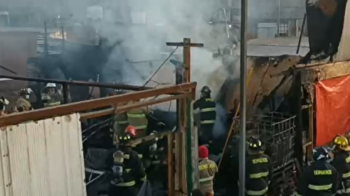 Tragedia en campamento de Alto Hospicio: Nueve víctimas fatales tras explosión e incendio