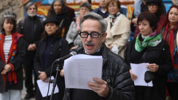 Alfredo Castro lideró encuentro de artistas por el Apruebo: 