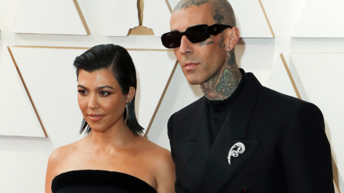 Inspiró su vestido de novia en el cráneo de su esposo: Así fue la boda de Kourtney Kardashian y Travis