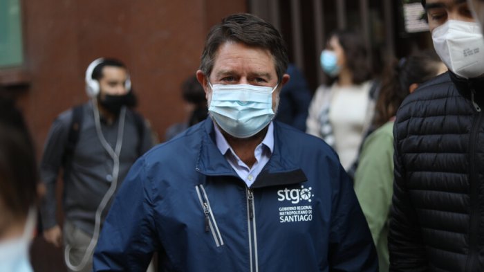 Orrego dice que overoles blancos son “de tilde trotskista o anarquista” y afirma que muchos “están identificados”