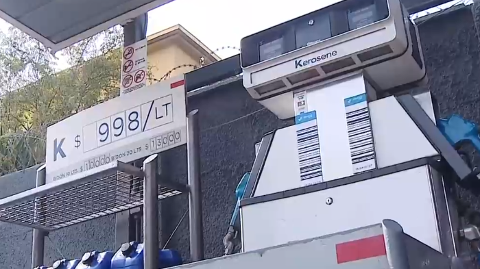 Bencineras: ¿Bajaron realmente los precios de la parafina?