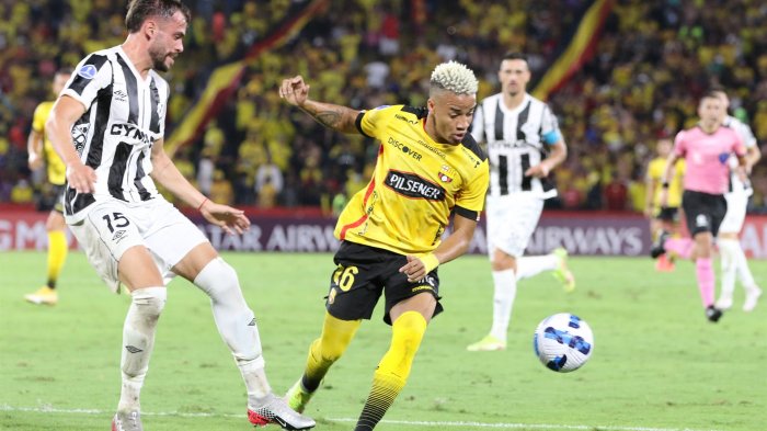 Ecuador confirma su apoyo: Byron Castillo está citado para los amistosos en Estados Unidos