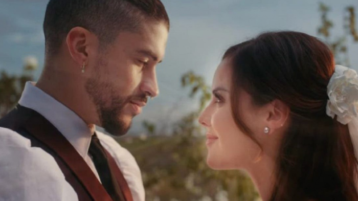 Bad Bunny se casa con su novia y revela quién es Tití en su nuevo videoclip