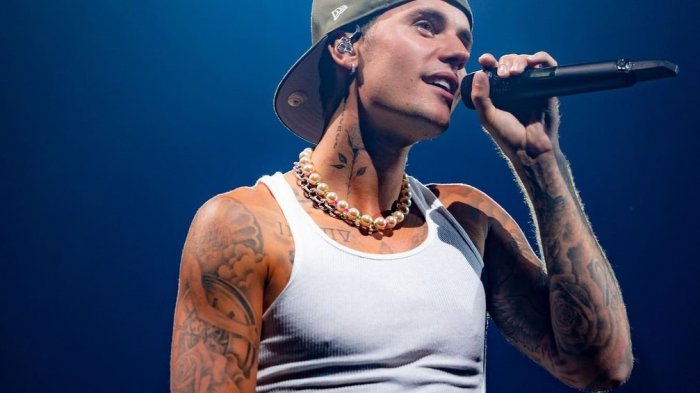 Justin Bieber reveló que padece de una parálisis facial y anunció un receso en su carrera