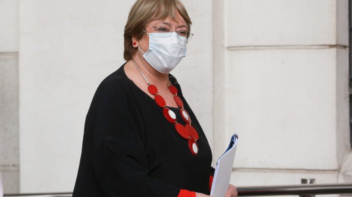 Ningún ex presidente acudirá: Bachelet descarta ir a ceremonia de cierre de la CC