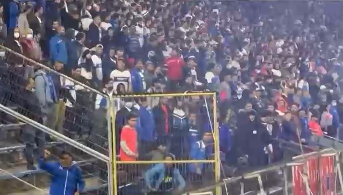 UC sancionará por 9 años a joven que habría lanzado bengala que hirió a niño hincha de Flamengo