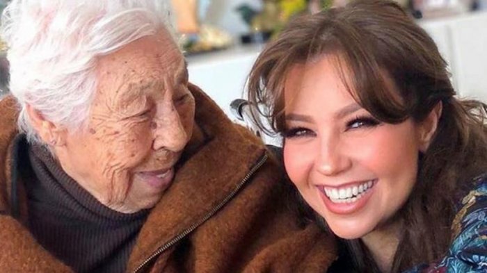 “Ya estás libre alma preciosa”: El emotivo mensaje de Thalía por la muerte de su abuela de 104 años
