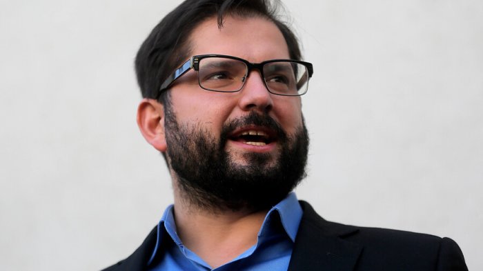 Pdte. Boric traspasa la presidencia del Comité Regional de Uso de Borde Costero a los gobernadores regionales