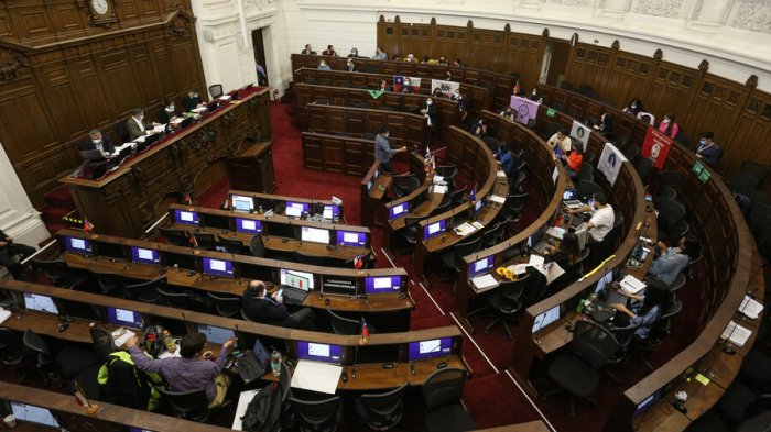 Mesa Directiva de la CC descarta acusaciones de Hernán Larraín: 