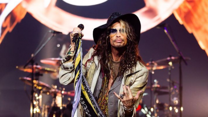 ¿Vuelve a los escenarios? Afirman que Steven Tyler salió de rehabilitación