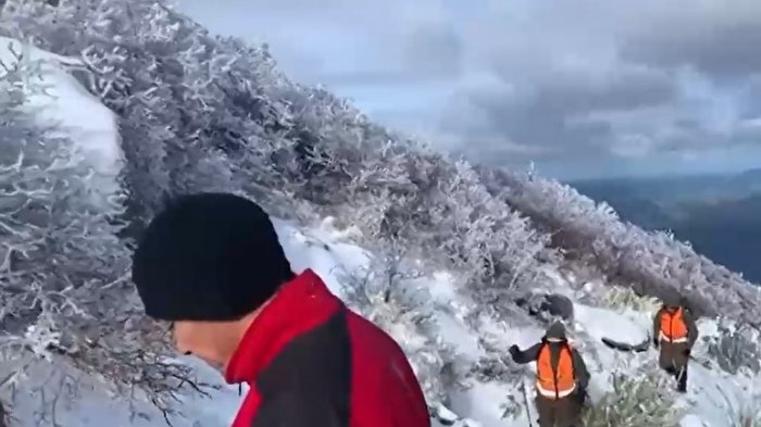 Joven estudiante se extravió en cerro: Es buscado bajo dificultosas condiciones climáticas