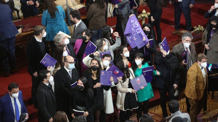 ¿Qué será de los constituyentes ahora que finalizó el trabajo de la Convención Constitucional?