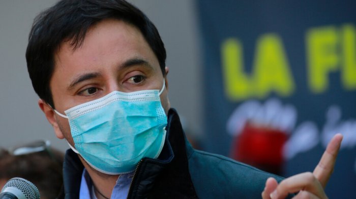 Rodolfo Carter denuncia a distribuidoras ante la FNE: Acusa trabas a programa de gas barato