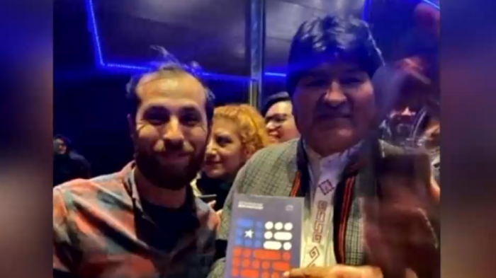 Era real: Se aclara polémica por foto de Evo Morales con propuesta de nueva Constitución