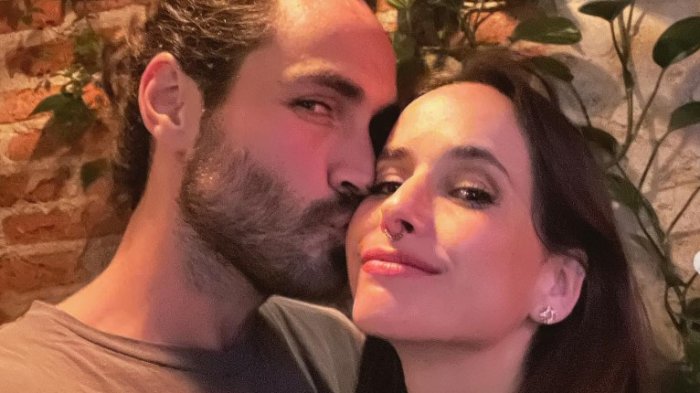 Matías Assler contó por qué decidió irse de Chile con Juanita Ringeling: 