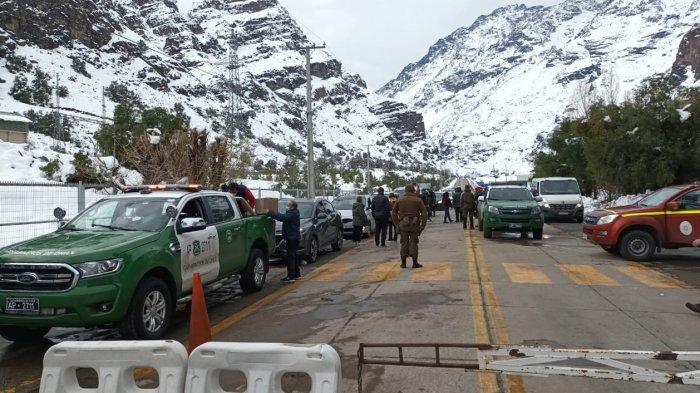Paso Los Libertadores se mantendrá cerrado hasta el lunes por condiciones climáticas