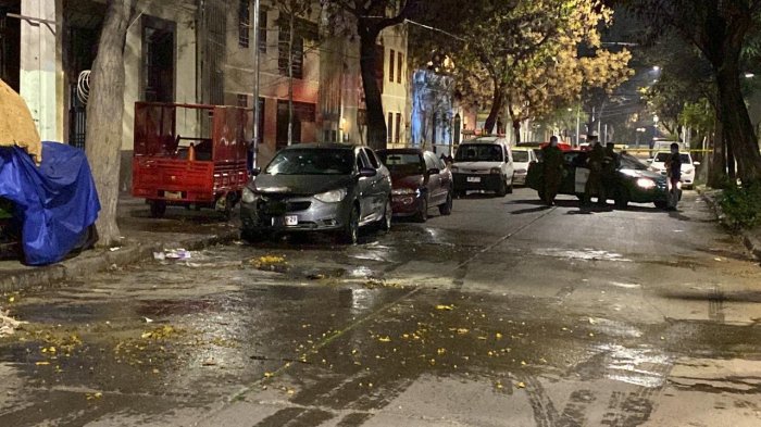Balacera alertó a vecinos del Barrio Yungay: Hubo al menos 14 disparos contra un auto