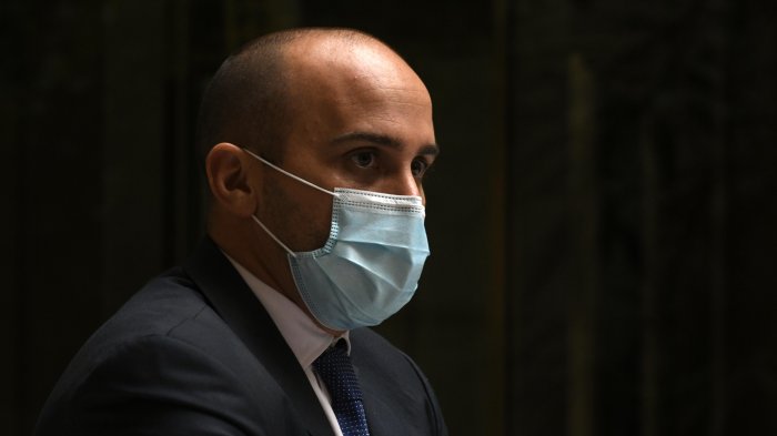 Diputado Andrés Longton acusa: “El Servicio de Migraciones ha renunciado a combatir la migración ilegal”