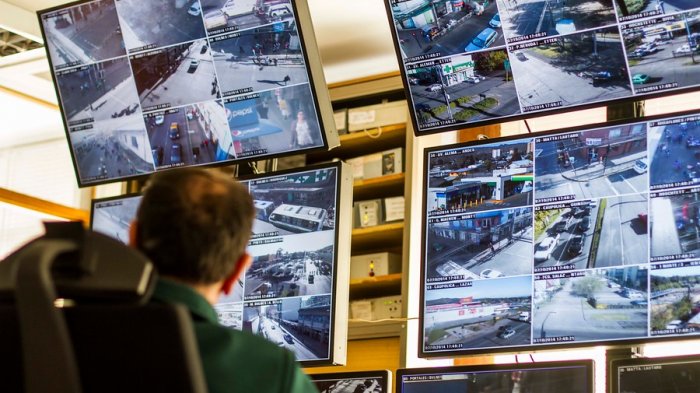 Atención, infractores: Revelan las calles con más fotomultas por uso de vías exclusivas