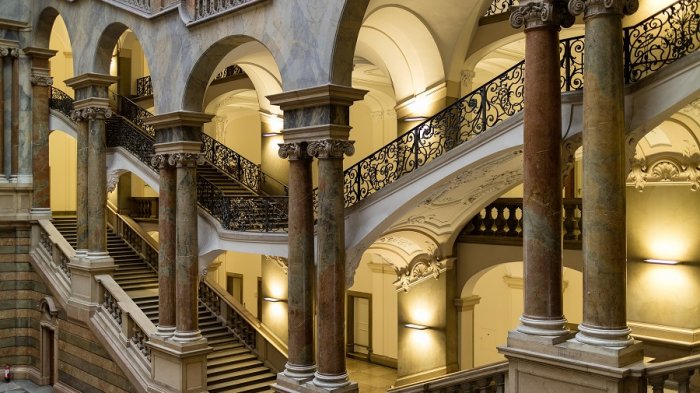 “Comportamiento escandaloso”: Pareja fue condenada tras tener relaciones en pleno Tribunal de Australia