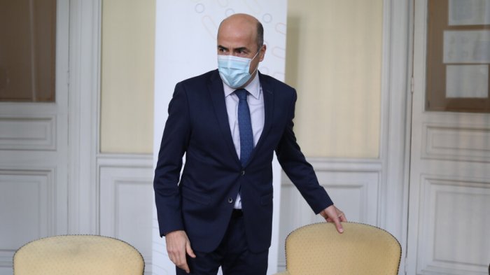 “No somos políticos”: Contralor responde a críticas por investigación al gobierno en campaña por el plebiscito