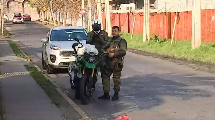 Sujetos intentaron robar empresa en Huechuraba: Uno de ellos falleció tras enfrentamiento con Carabineros