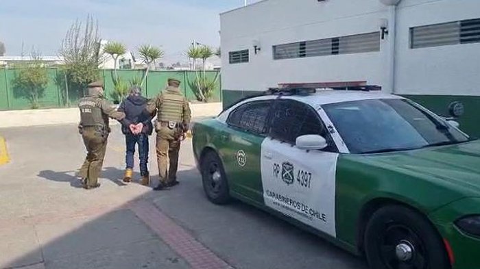 Mujer que estaba siendo agredida por su ex pareja simuló pedir una pizza: Carabineros logró detener al sujeto