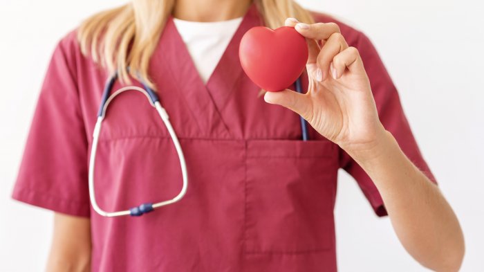 De dormir bien a una dieta sana: 8 recomendaciones para mantener un corazón saludable