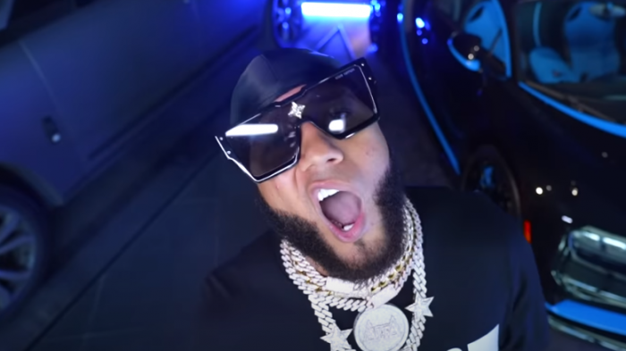 Así suena Los Aparatos, la nueva colaboración de El Alfa con Noriel y Trueno