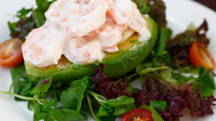 La crisis golpea al mundo gastronómico: Restaurantes reducen sus platos por la inflación