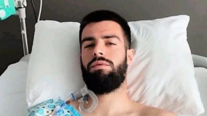 Futbolista bosnio donó su hígado para salvar a su madre: 