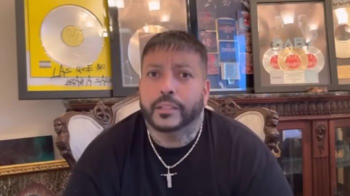 Las disculpas de Alex Gárgolas tras polémica con artistas chilenos: 