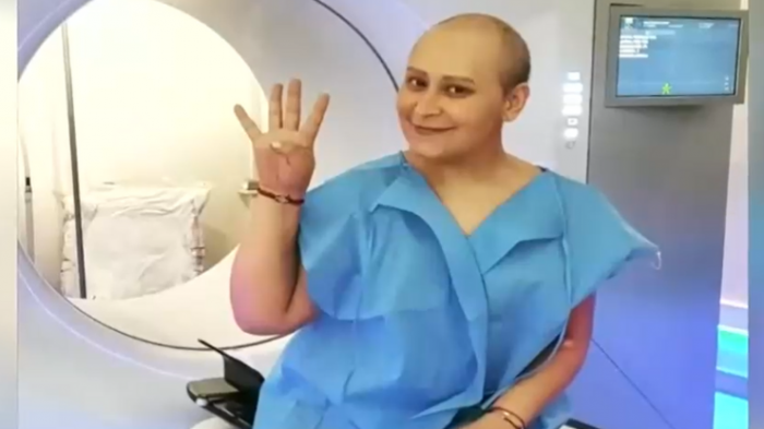 $7 millones por una caja: Joven que lucha contra el cáncer de mama pide ayuda para costear medicamento