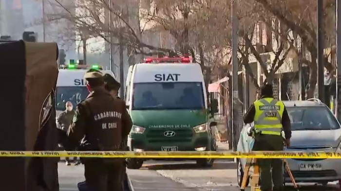 Hombre falleció luego de ser atropellado por un bus en Santiago: El conductor se dio a la fuga