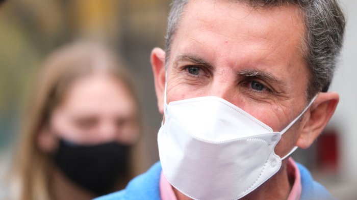 Gonzalo de la Carrera envió aviso a 