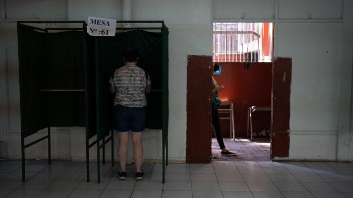 ¿Debo mostrar el pase de movilidad? Esto es lo que necesitas llevar para votar durante el plebiscito