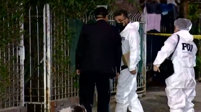 Investigan crimen de sujeto que habría asesinado a su madre adulta mayor y después se quitó la vida