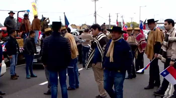 En La Pintana y la Ruta 5: Las campañas por el Apruebo y el Rechazo a días del plebiscito