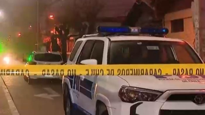 Dos personas murieron baleadas en La Granja: Un tercero está en riesgo vital