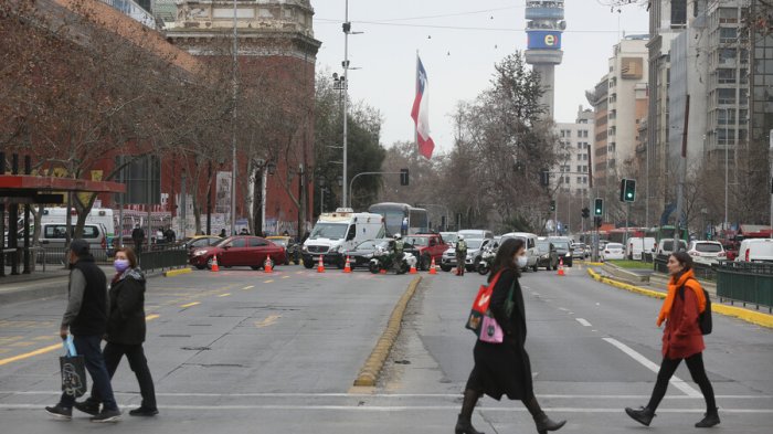 ¿Dónde se realizarán los cierres de campaña del Apruebo y Rechazo en la RM?