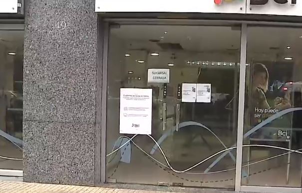 Robaron $600 millones de bóveda de banco en Las Condes: Se llevaron el botín en sacos