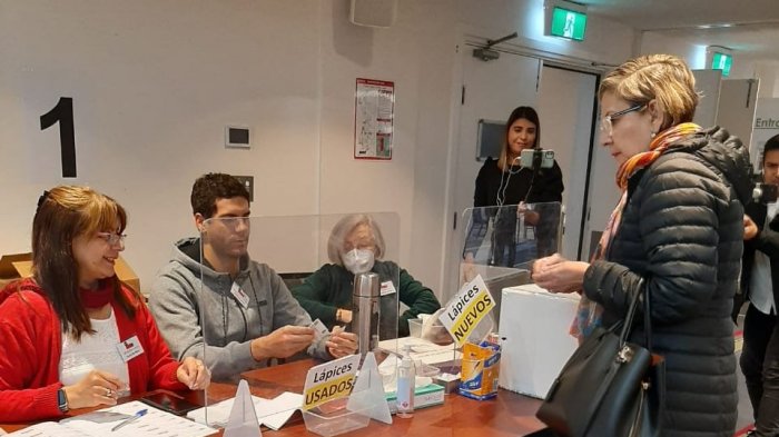 Comienza el Plebiscito de Salida: Abren las primeras mesas de votación en Nueva Zelanda y Australia