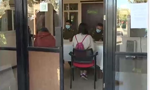 Qué trámite se debe realizar ante Carabineros para excusarse de votar en el plebiscito