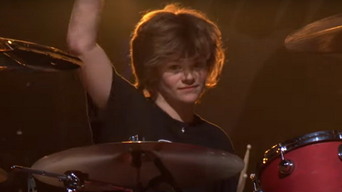 El emocionante momento en que Shane Hawkins tocó junto a Foo Fighters en homenaje a su fallecido padre