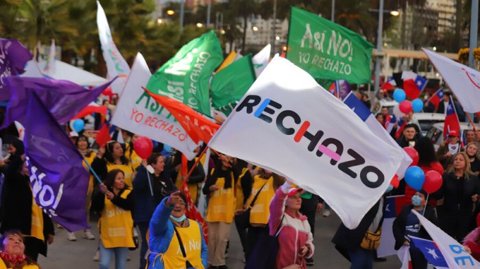 Ganó el Rechazo: Electores decidieron no aprobar propuesta de nueva Constitución