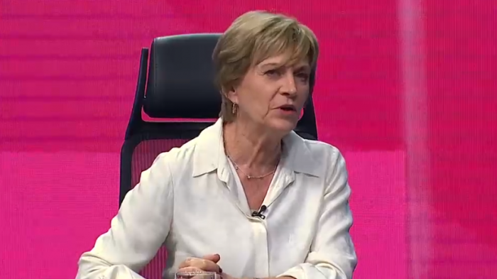 Evelyn Matthei en La Decisión de Chile: 