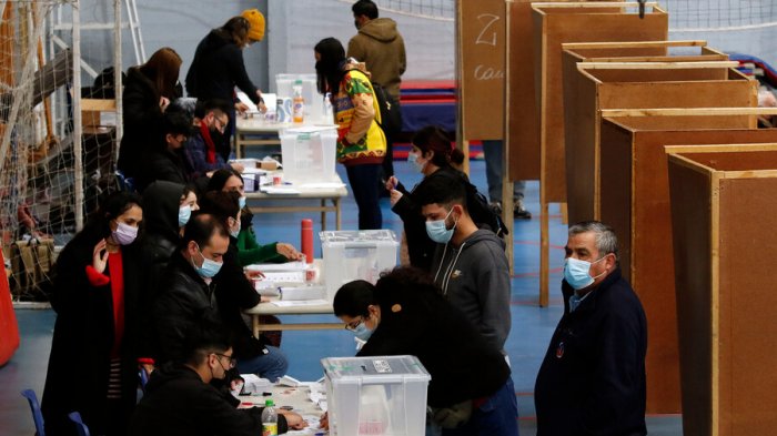 Con Valparaíso y Magallanes como grandes sorpresas: Rechazo se impuso en todas las regiones del país