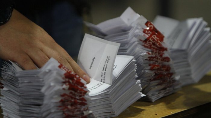 Debate se instaló en el Congreso tras el plebiscito: ¿Debe regresar el voto obligatorio?