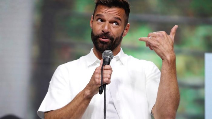 En medio del escándalo con su sobrino: Presentan nueva querella de agresión sexual contra Ricky Martin