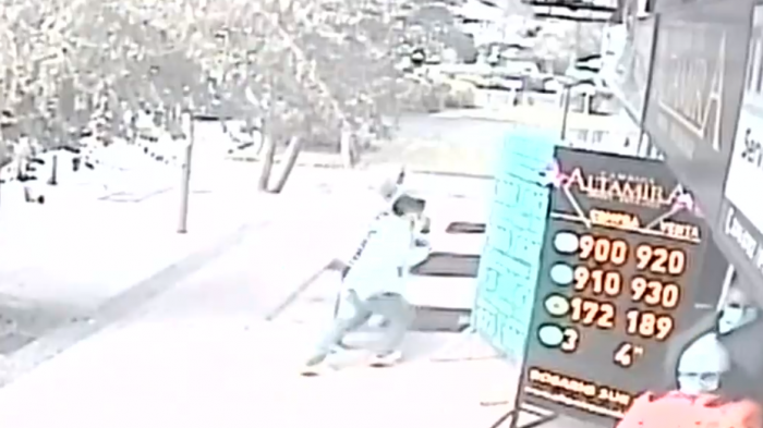 Hombre retiró más de 7 mil dólares en casa de cambio y fue asaltado por 6 sujetos en Las Condes